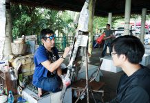 ศิลปินท้องถิ่นเชียงใหม่ บอกเล่าความภาคภูมิใจในสถาบันพระมหากษัตริย์ ผ่านภาพวาด