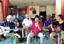 เริ่มต้นวันใหม่ ด้วยเพลงเพราะๆ มัน ดีต่อใจ 💗👨🏻